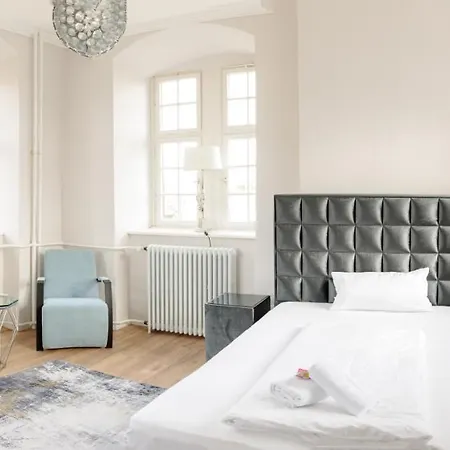 Hotel Schlosshotel Erwitte 4*
